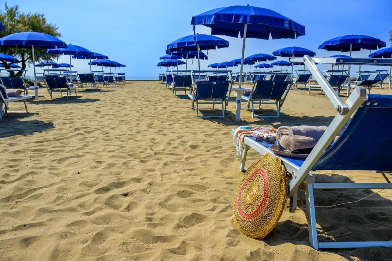 Pareus Beach Resort Caorle Esterno foto